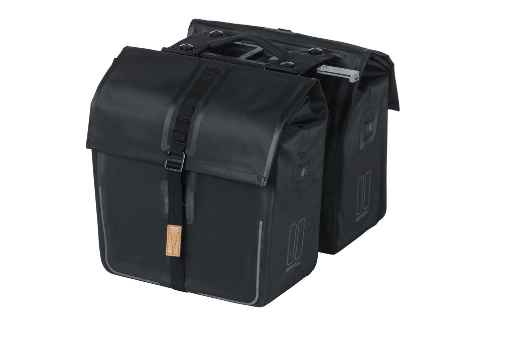 Borsa doppia Basil Urban Dry MIK nero opaco, 50l, MIK