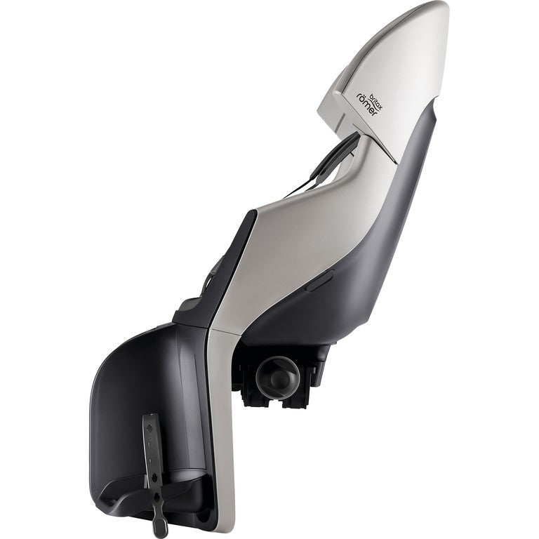 Silla infantil Britax Römer Jockey Maxi, color negro/blanco cálido, con fijación al portaequipajes